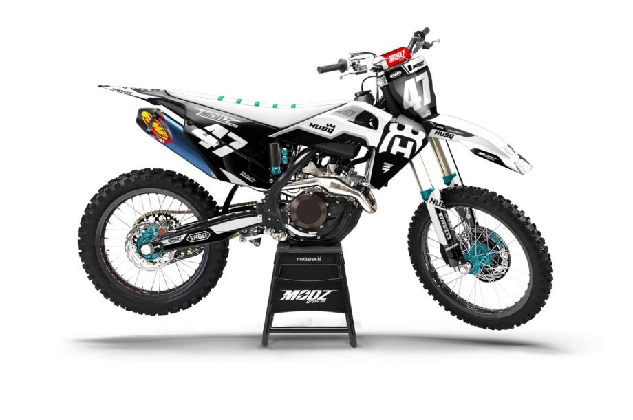 HUSQVARNA 2019-2021 3 VIEW