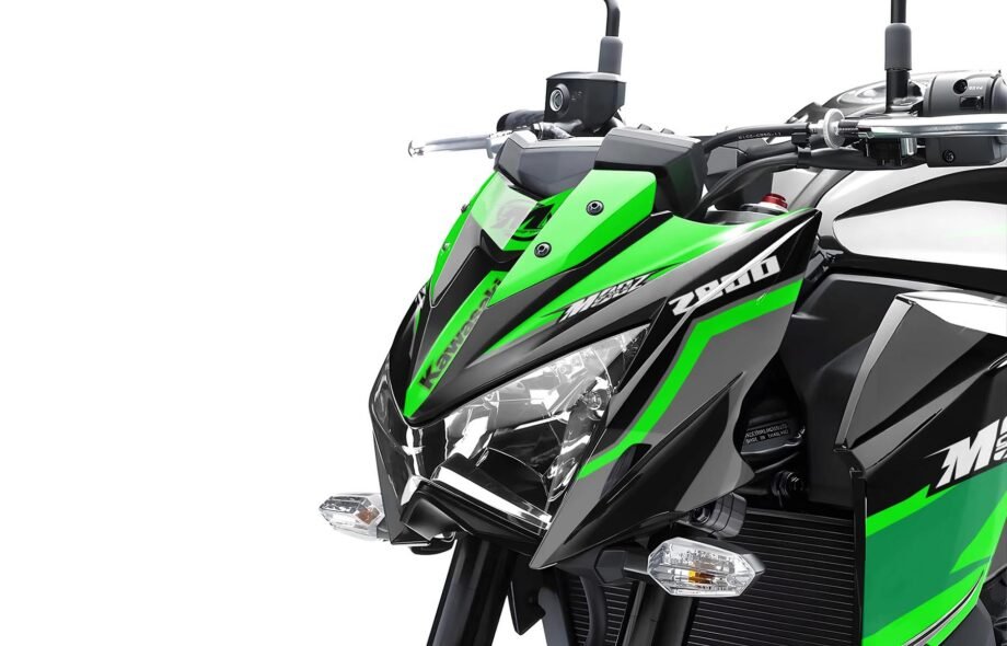 KAWASAKI Z800 13-16_3 VIEW