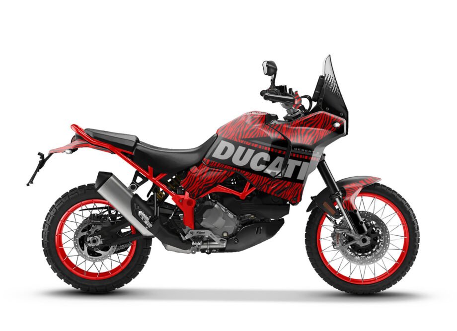 DUCATI DESERT X 2 VIEW